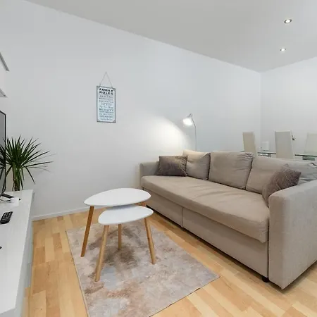 Apartmán Historic Center Apartment, Quiet Courtyard View Bratislava